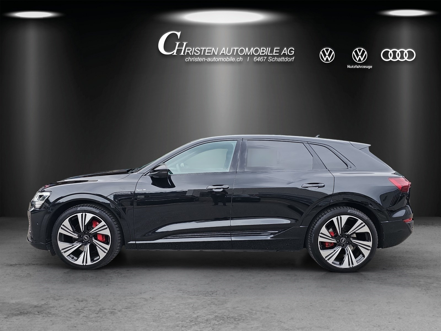 AUDI Q8 55 e-tron Black Edition quattro