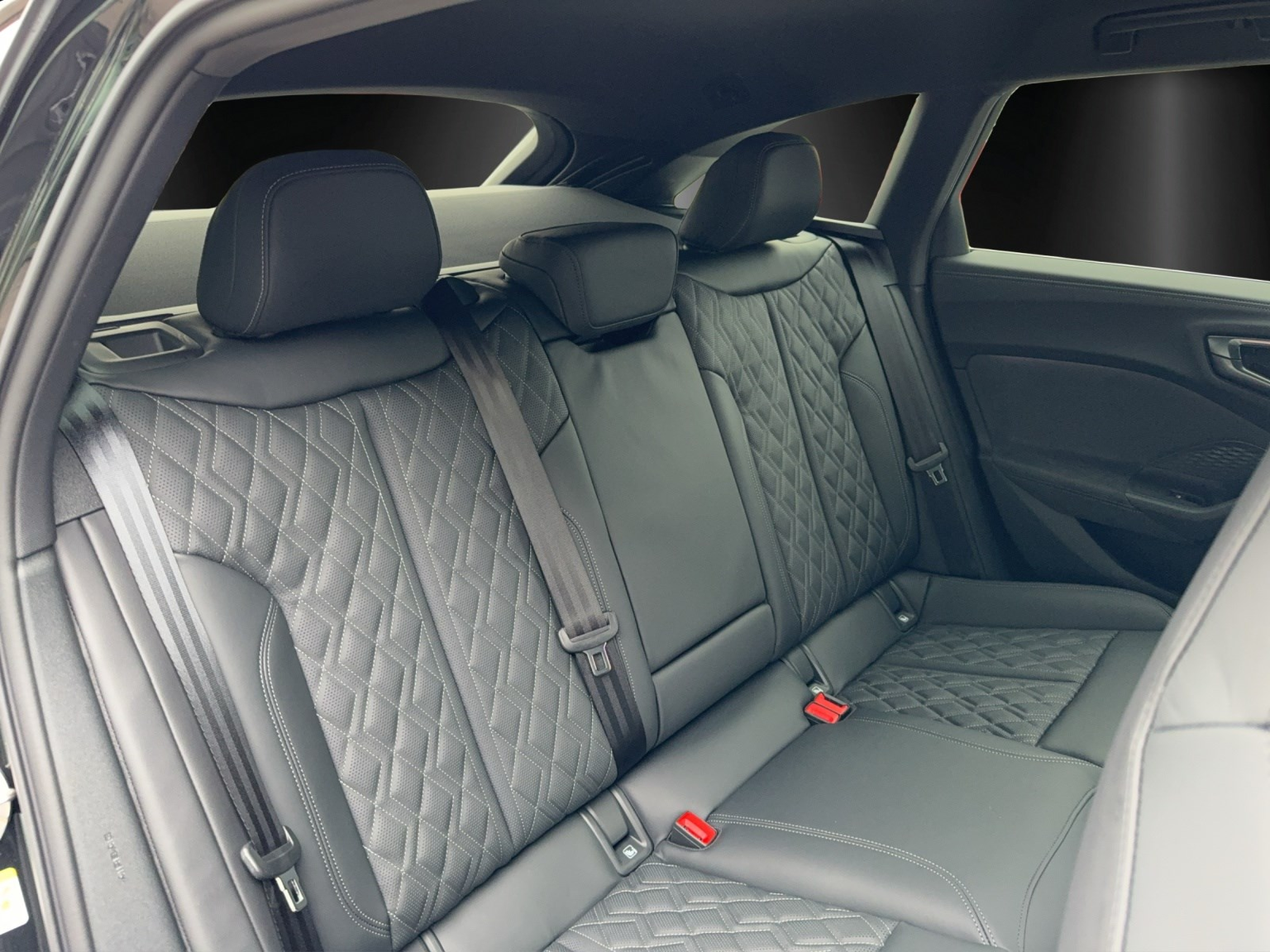 AUDI S5 Avant 3.0 TFSI  quattro tiptronic