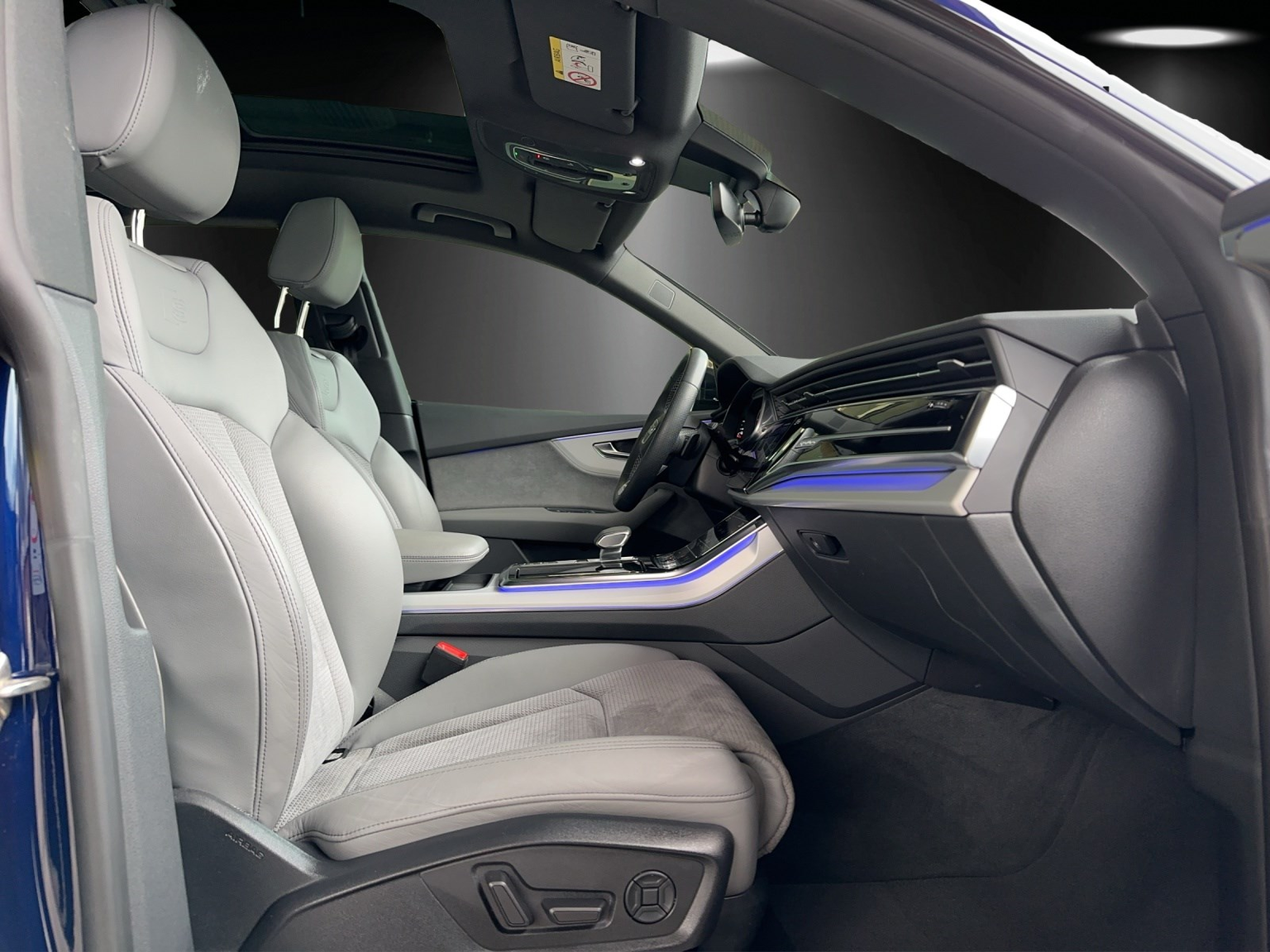 AUDI Q8 60 TFSI e quattro PHEV tiptronic