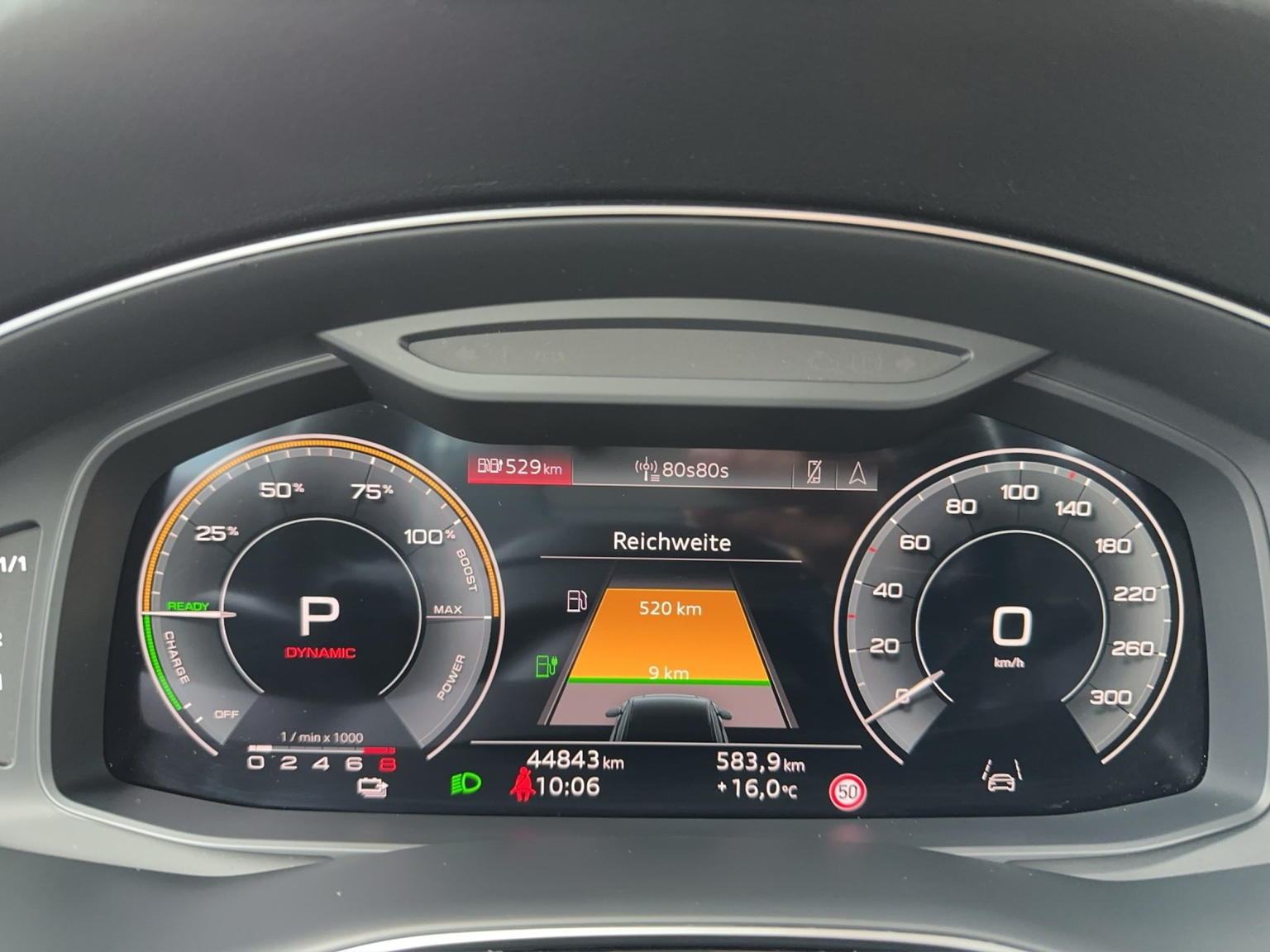 AUDI Q8 60 TFSI e quattro PHEV tiptronic