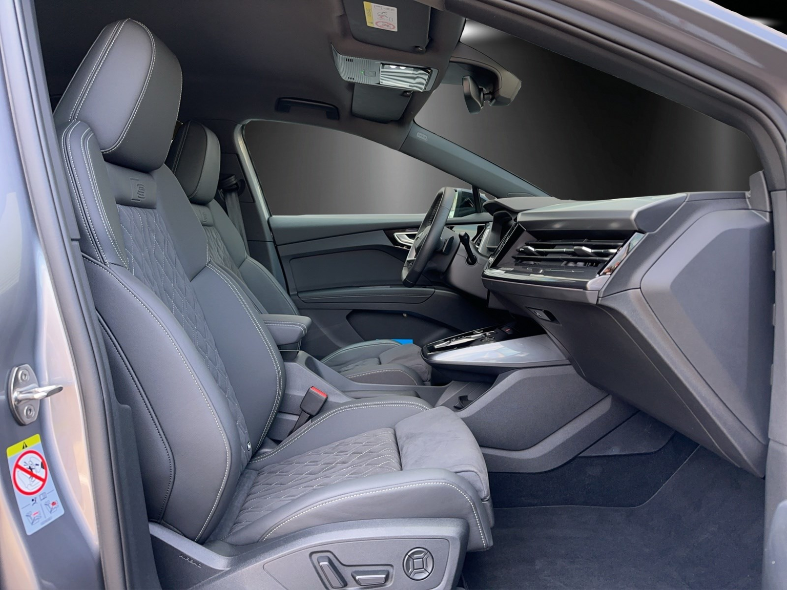 AUDI Q4 Sportback e-tron 55 quattro