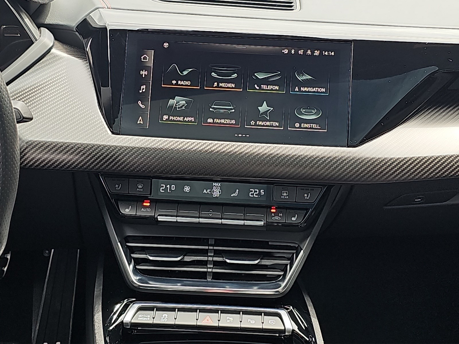 AUDI RS e-tron GT quattro
