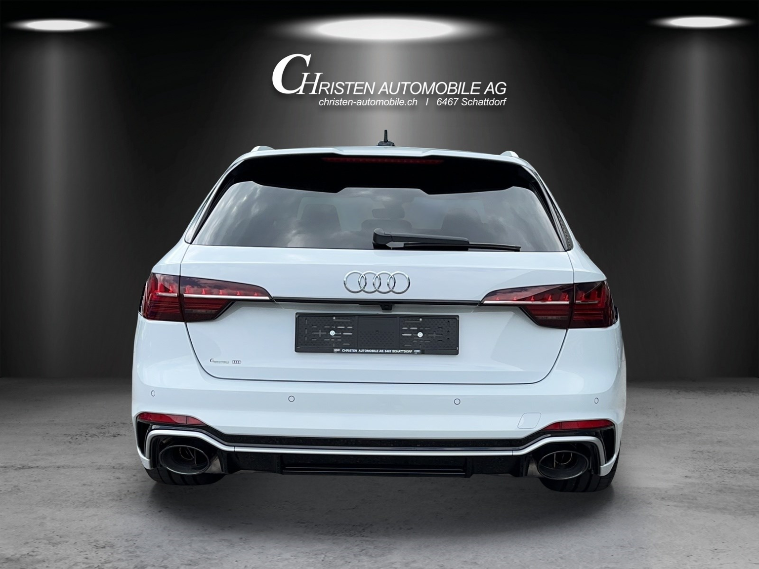 AUDI RS4 Avant quattro tiptronic