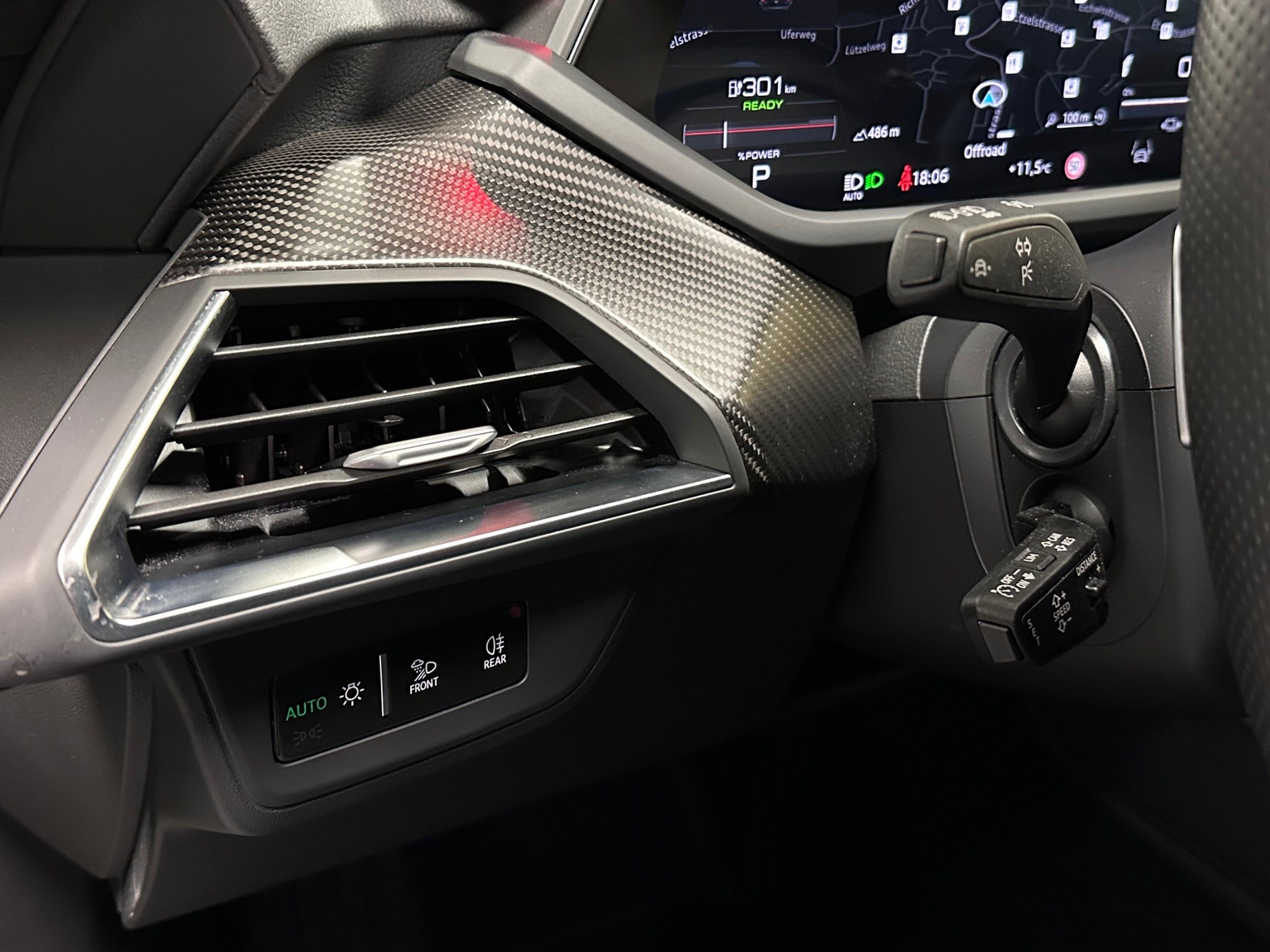 AUDI e-tron GT quattro