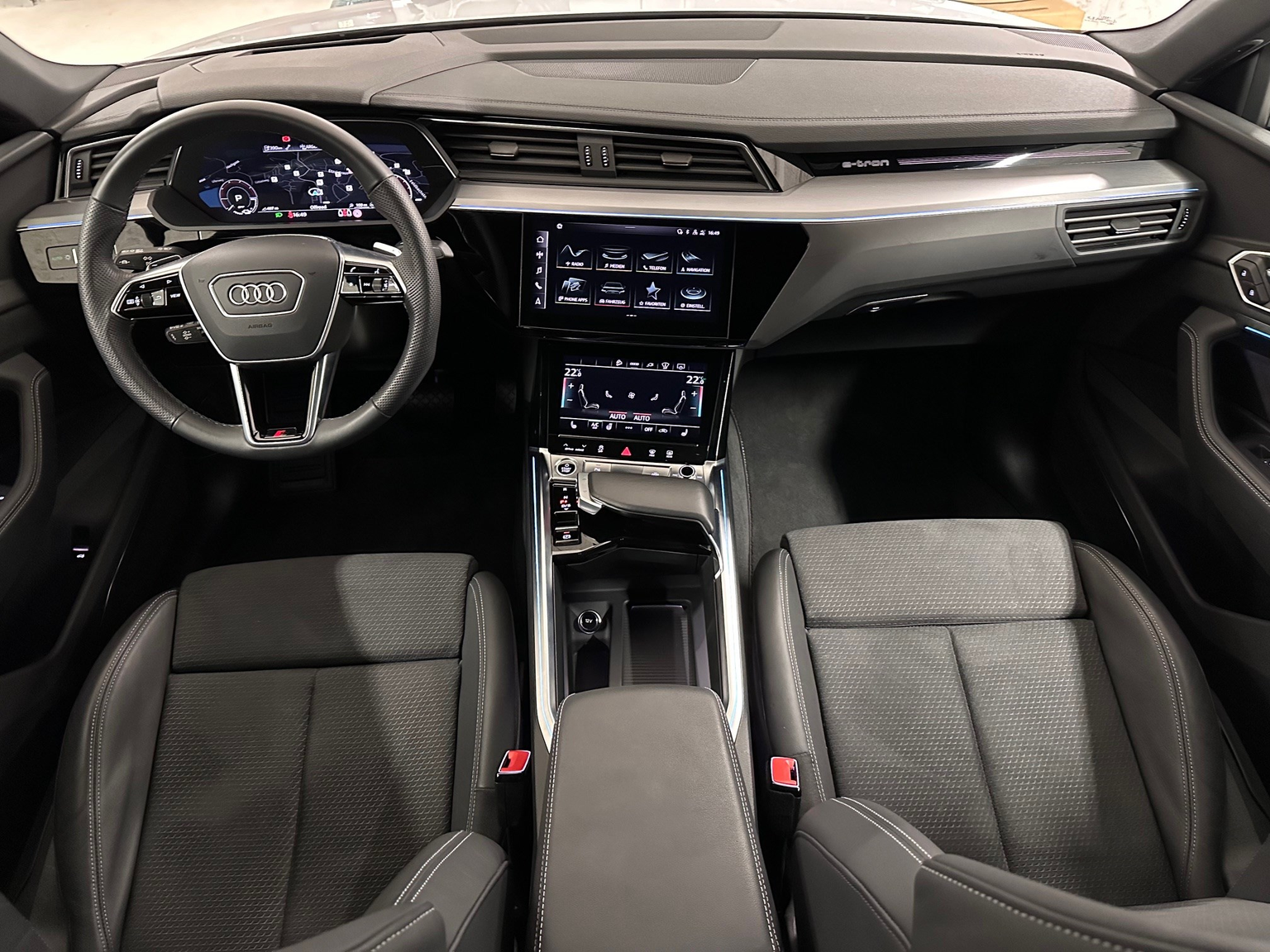 AUDI e-tron 55 Sportback S Line Black Edition quattro