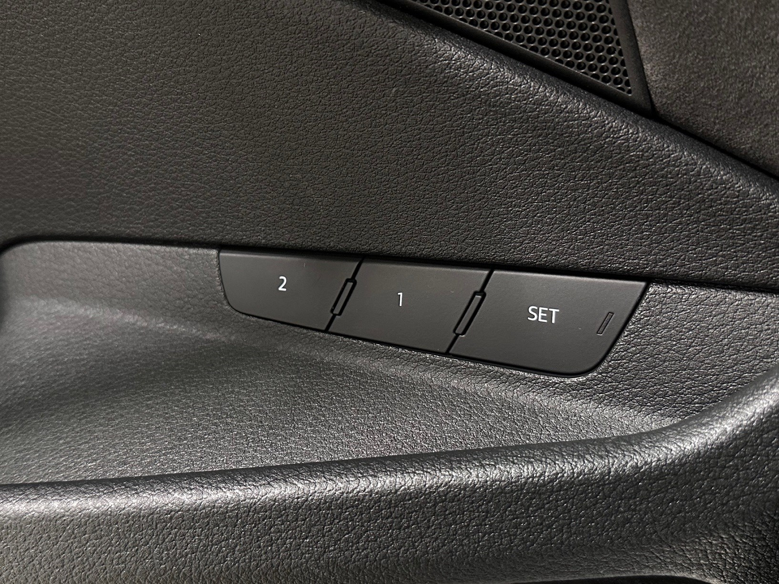 AUDI e-tron 55 Advanced quattro