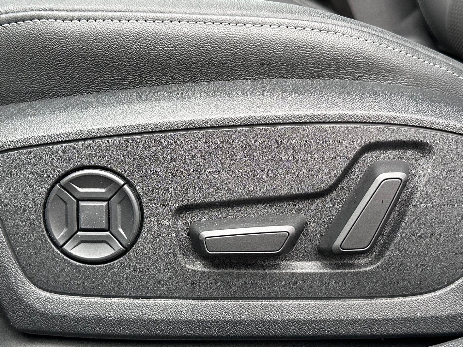 AUDI A3 Sportback 35 TFSI S line Attraction