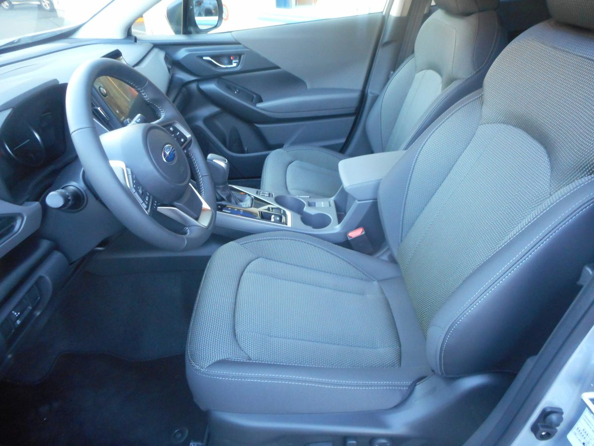 SUBARU Crosstrek 2.0i e-Boxer Swiss Plus
