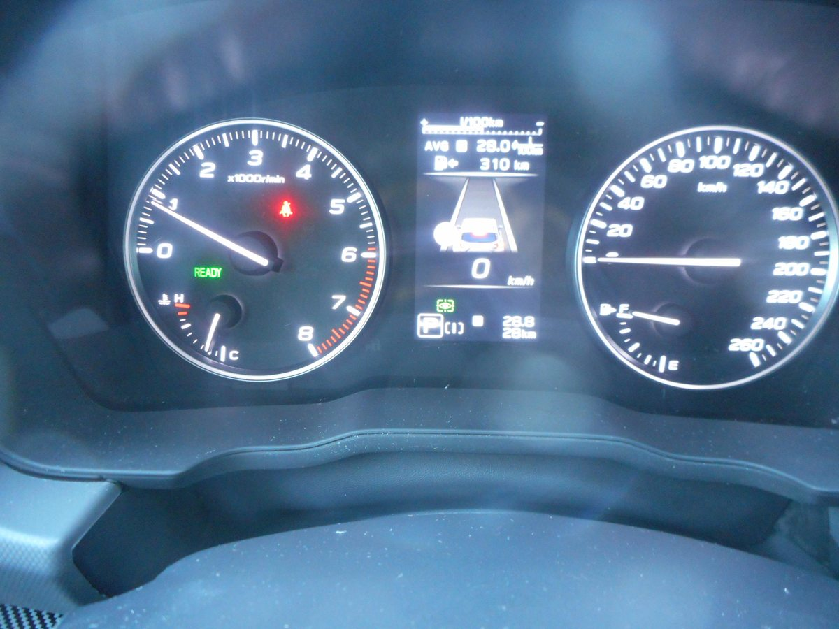 SUBARU Crosstrek 2.0i e-Boxer Swiss Plus