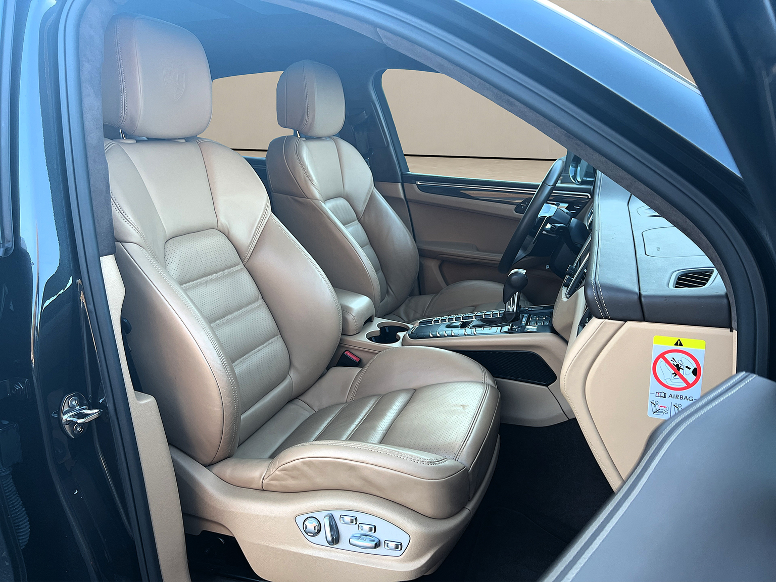 PORSCHE Macan Turbo Performance PDK * Porsche APPROVED bis 06.08.2025 *