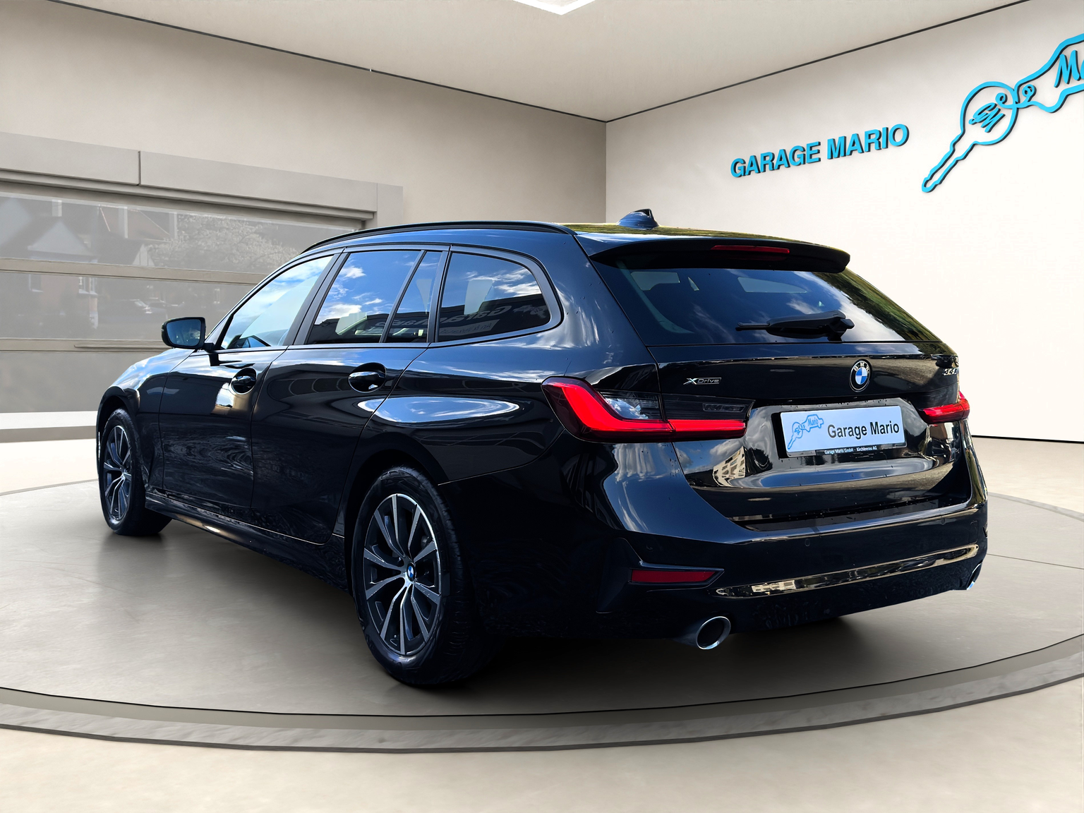 BMW 330i Touring xDrive Steptronic