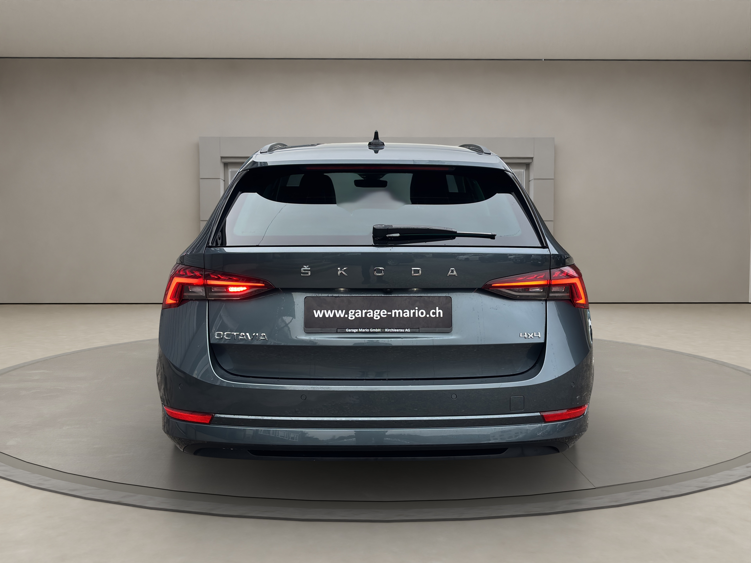 SKODA Octavia Combi 2.0 TDI DSG Ambition 4x4
