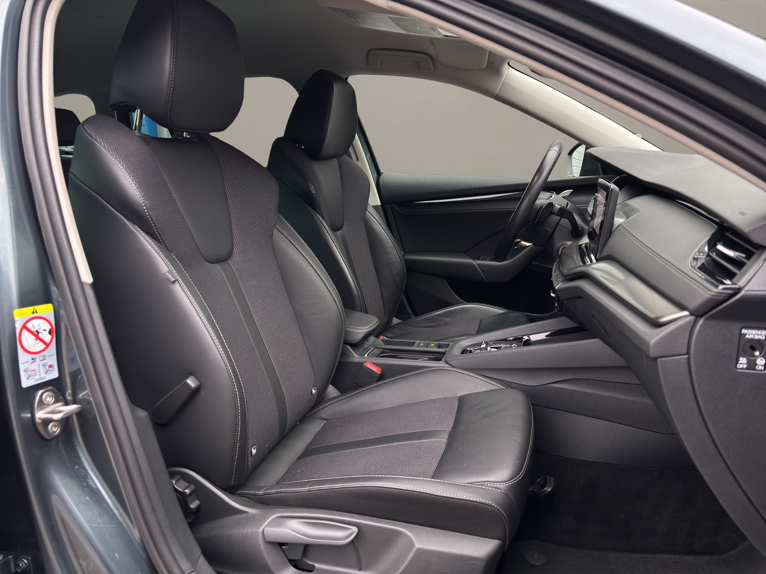 SKODA Octavia Combi 2.0 TDI DSG Ambition 4x4