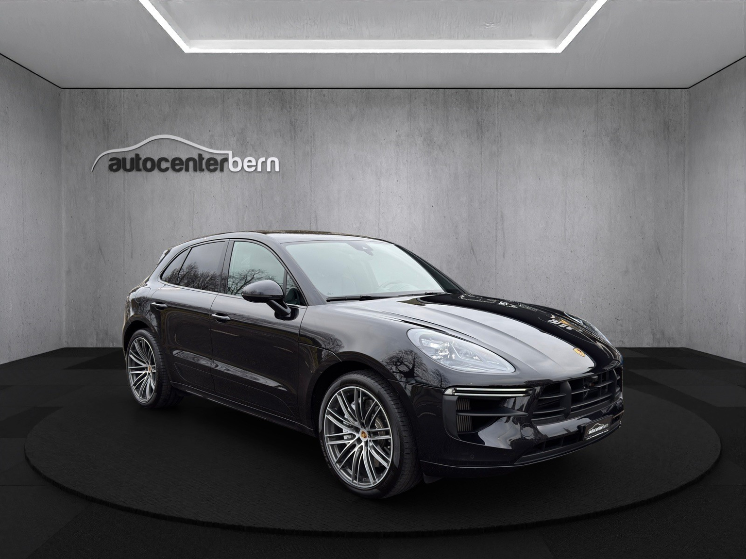 PORSCHE Macan Turbo PDK