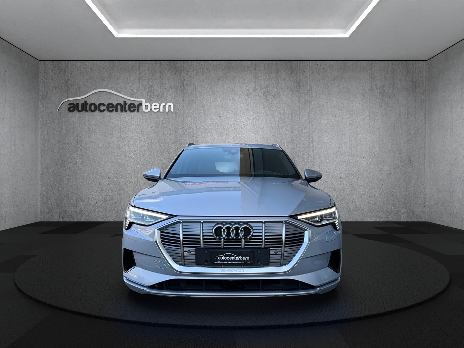 AUDI e-tron 55 S Line quattro
