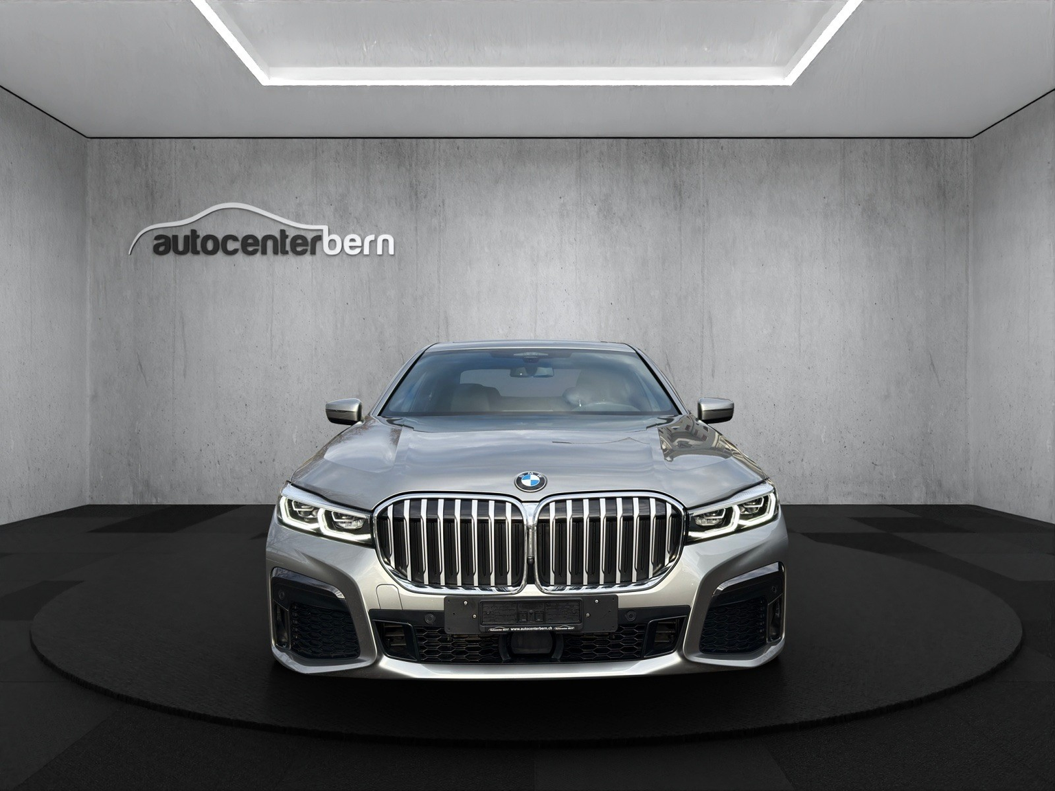 BMW 730d xDrive 48V M Sport Steptronic