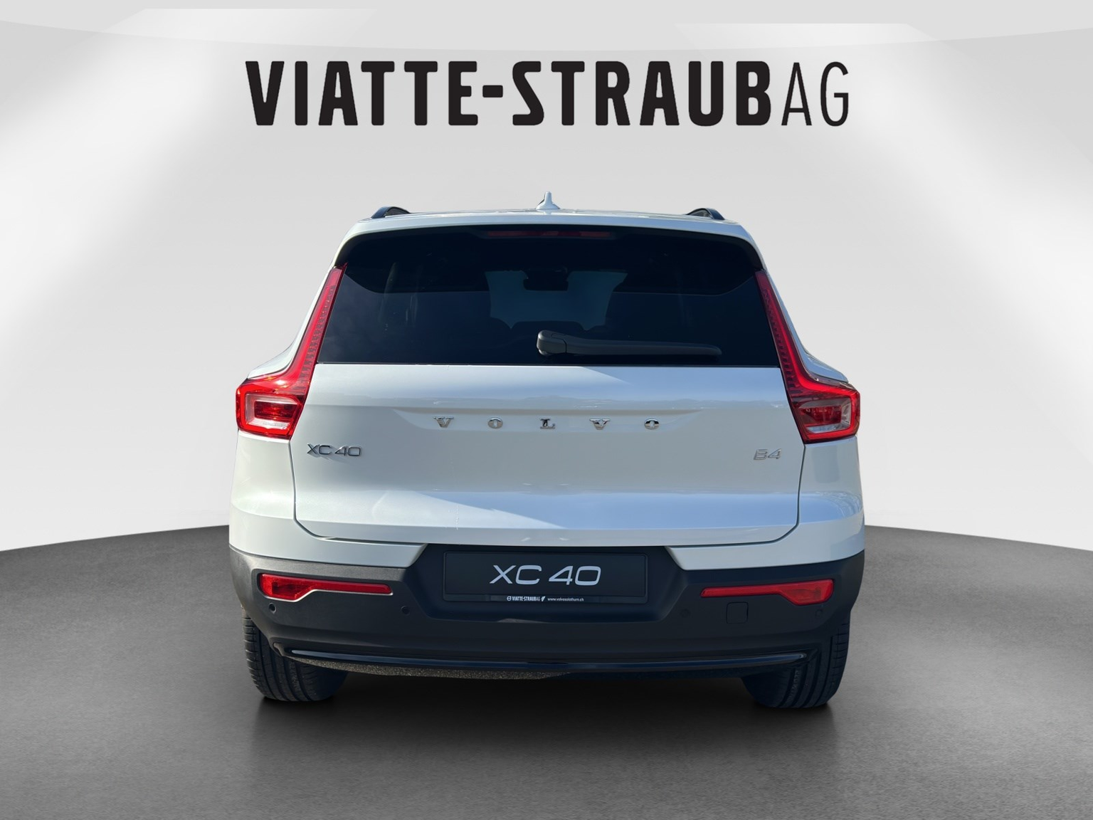 VOLVO XC40 2.0 B4 MH Ultra Dark