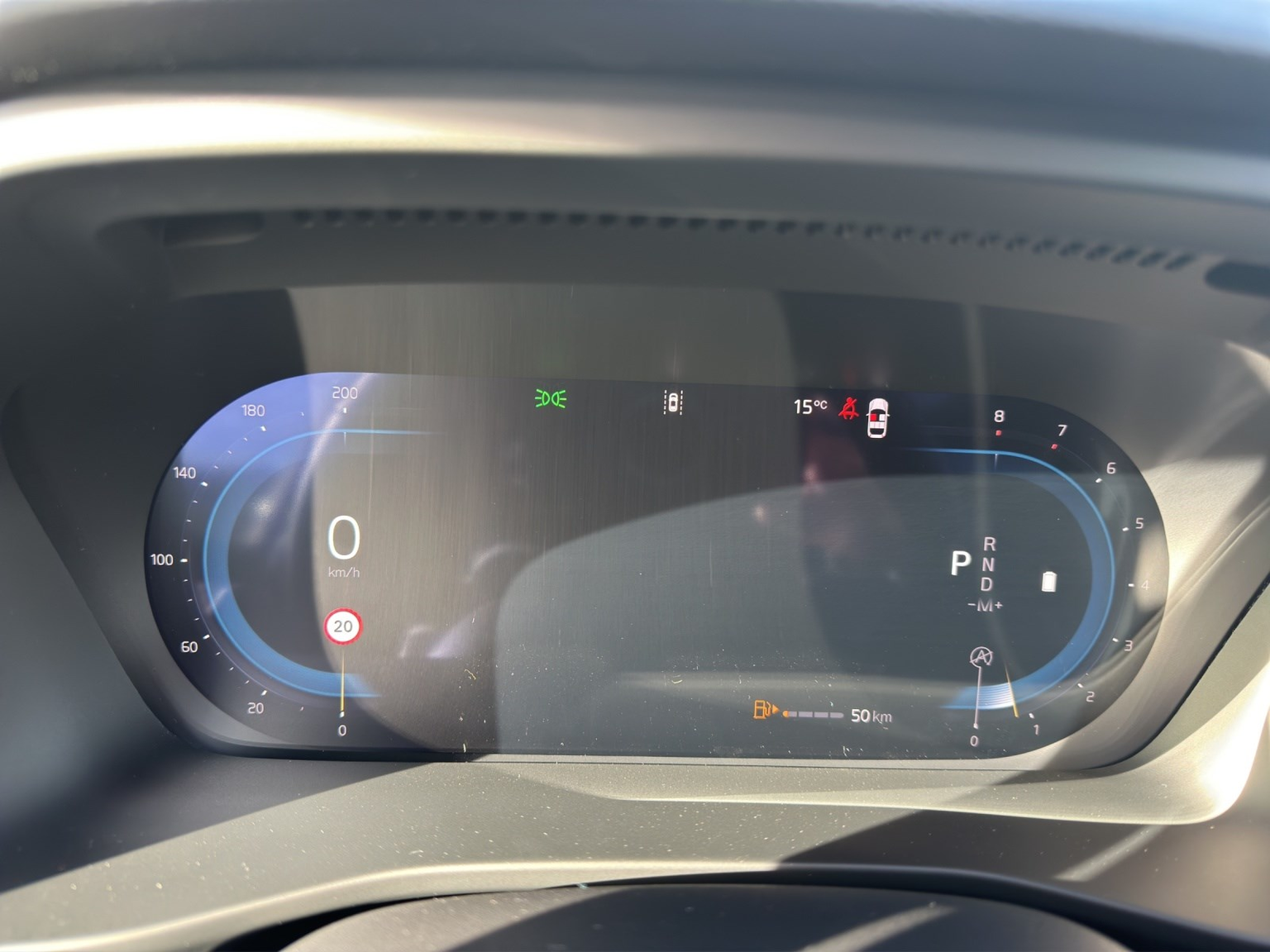 VOLVO XC40 2.0 B4 MH Ultra Dark