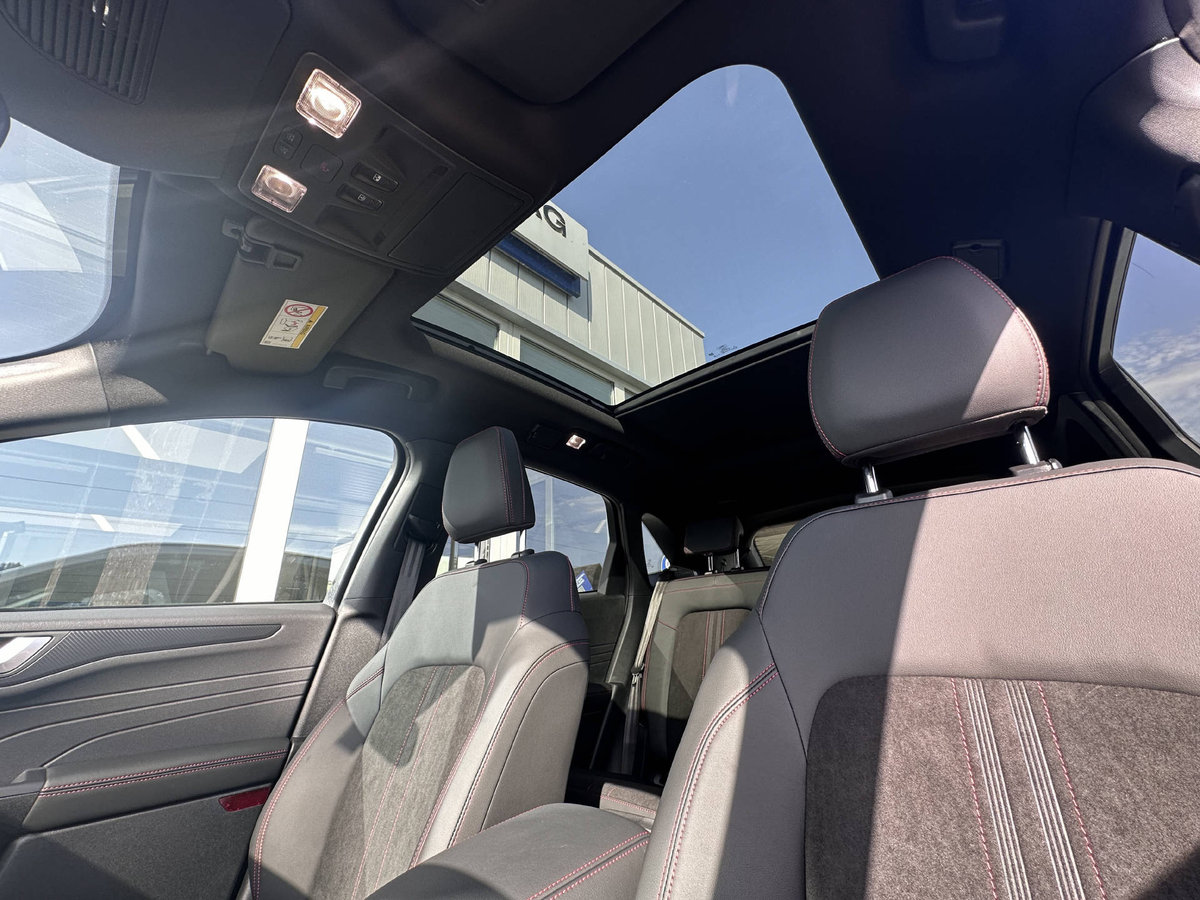 FORD Kuga 2.5 Hybrid ST-Line X 4x4