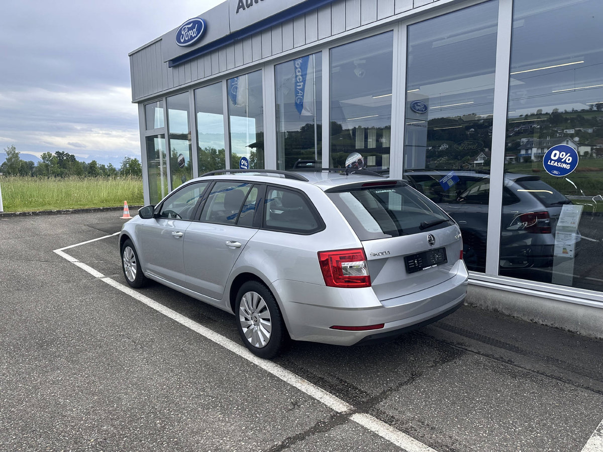 SKODA Octavia Combi 1.5 TSI Ambition