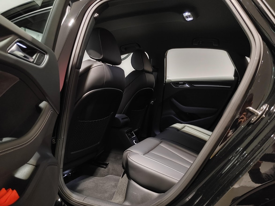 AUDI RS3 Limousine 2.5 TSI quattro S-tronic