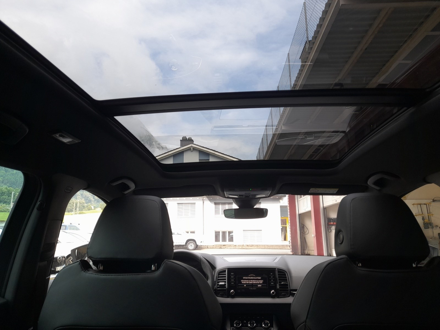 SKODA Karoq 2.0 TSI SportLine DSG 4x4