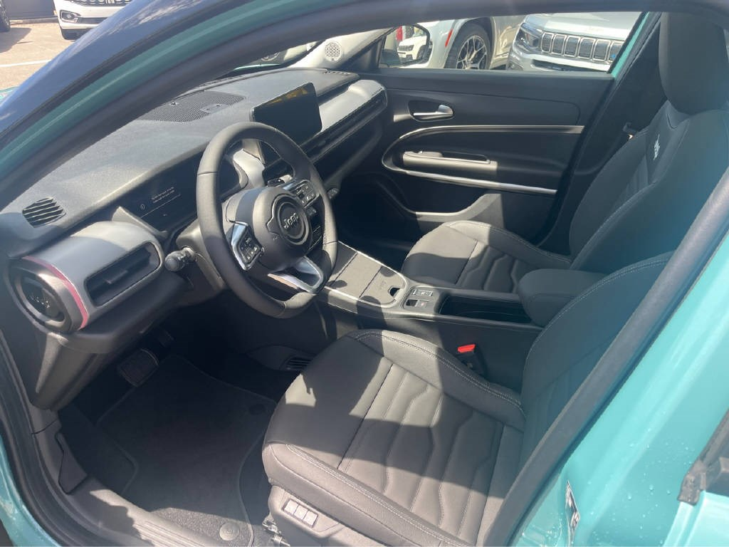 JEEP Avenger 1.2 MHEV Summit