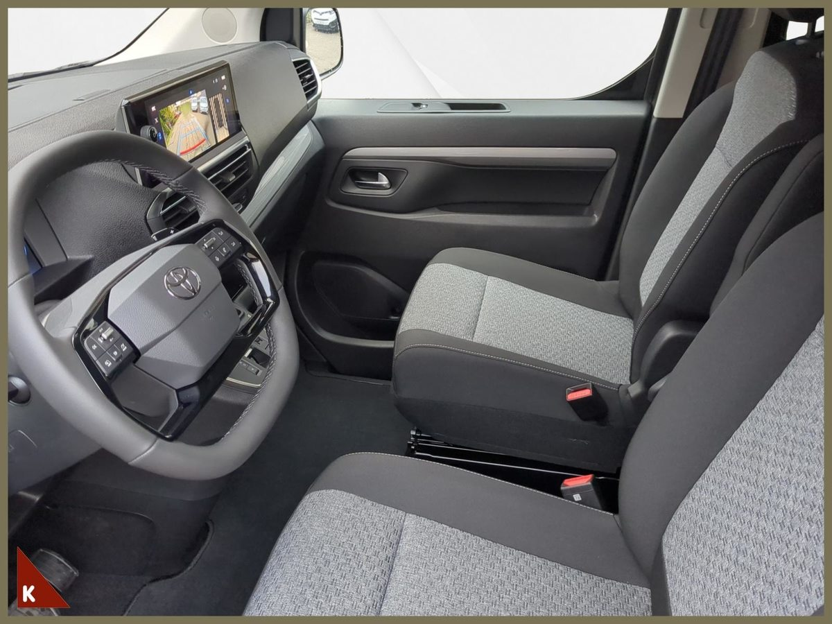 TOYOTA PROACE Verso L1 2.0 D Trend