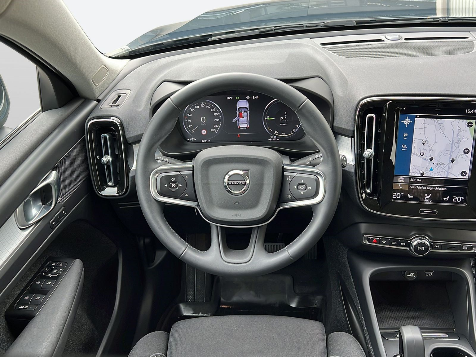 VOLVO XC40 1.5 T4 PiH Inscription Expression