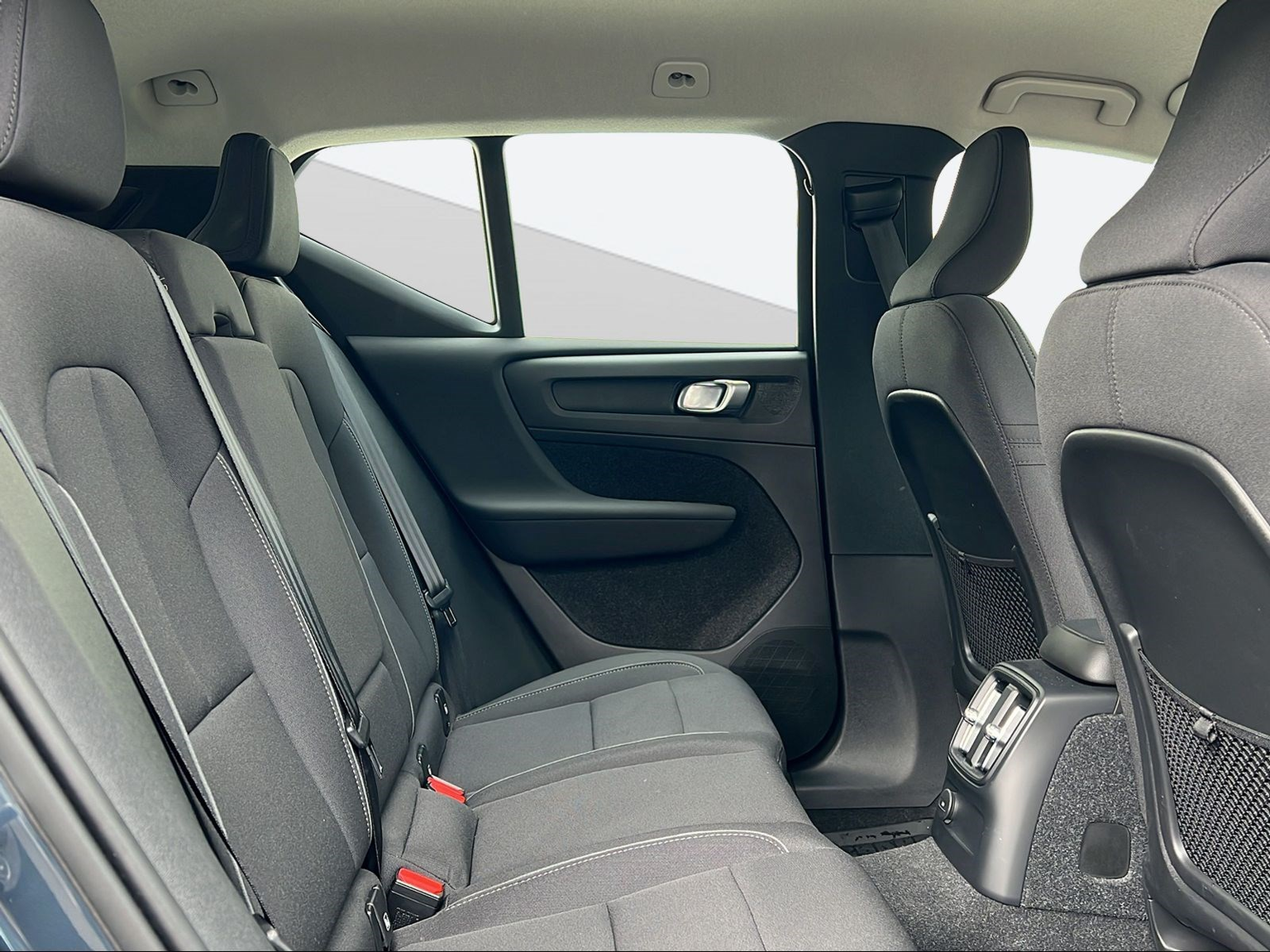 VOLVO XC40 1.5 T4 PiH Inscription Expression