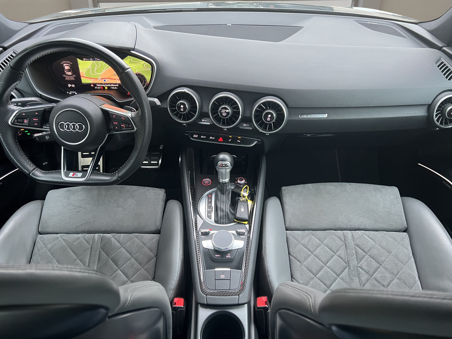 AUDI TT Coupé TTS quattro S-tronic