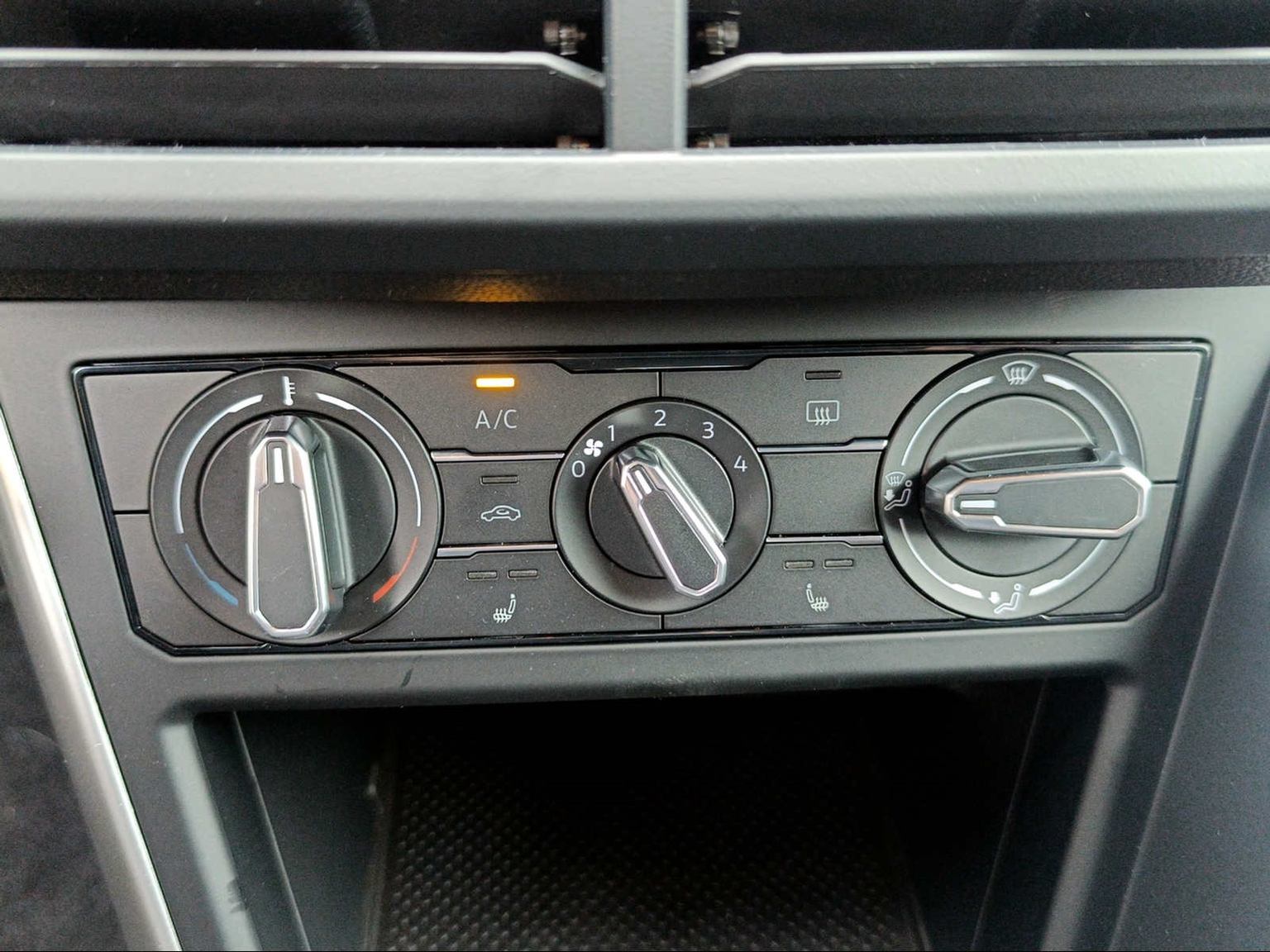 VW Polo 1.0 TSI Life DSG