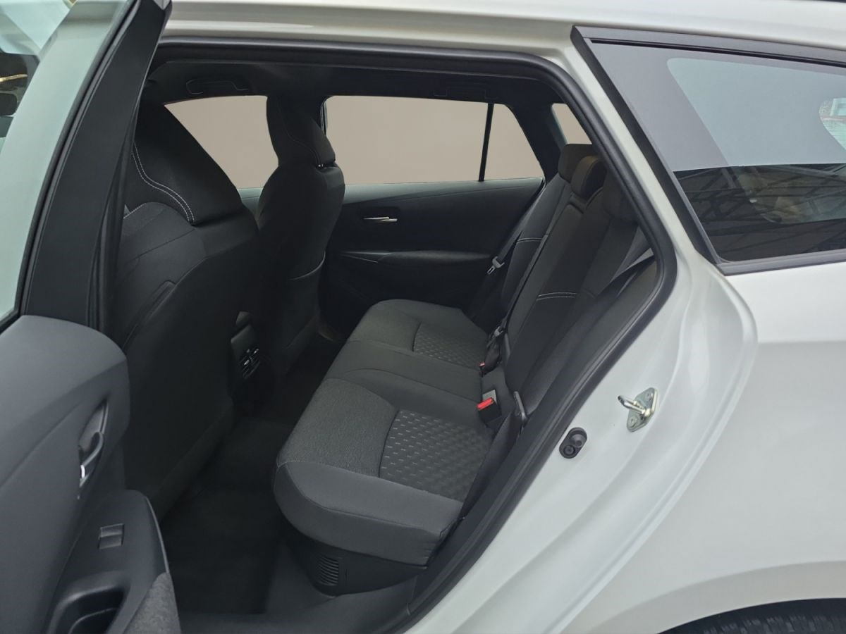 TOYOTA Corolla Touring Sports 1.8 HSD Comfort