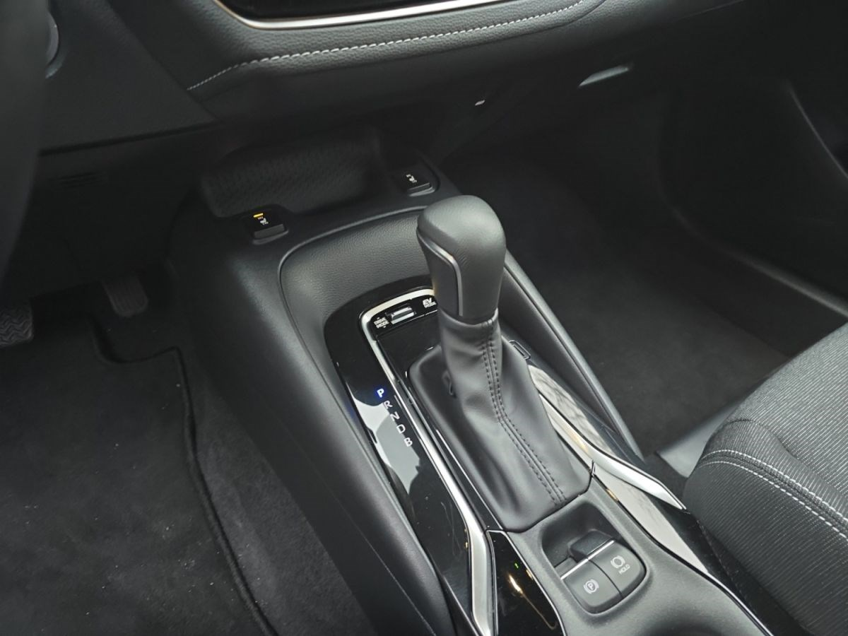 TOYOTA Corolla Touring Sports 1.8 HSD Comfort