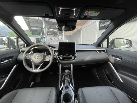 TOYOTA Corolla Cross 4WD Trend