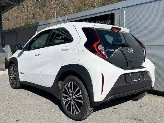 TOYOTA Aygo X 1.0 VVT-i Cmf Cmf