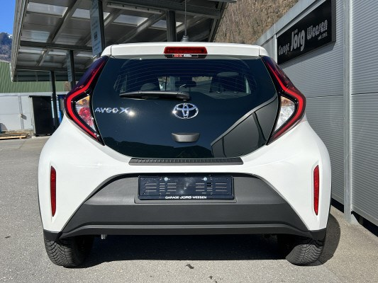 TOYOTA Aygo X 1.0 VVT-i Cmf Cmf