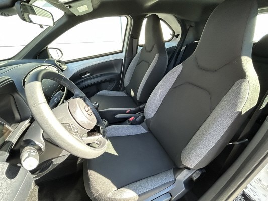 TOYOTA Aygo X 1.0 VVT-i Cmf Cmf