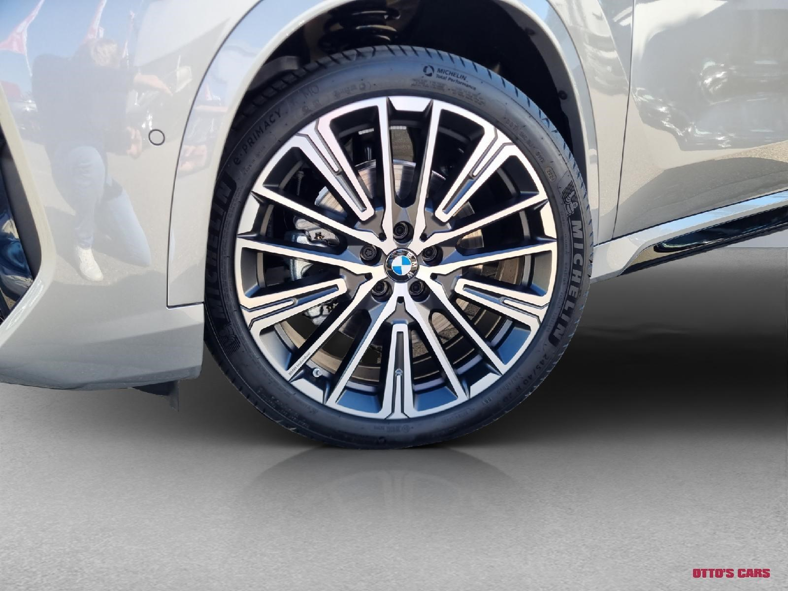 BMW X1 xDrive 23i M Sport *10J. Gratisservice*ferngesteuertes Parken* 2024