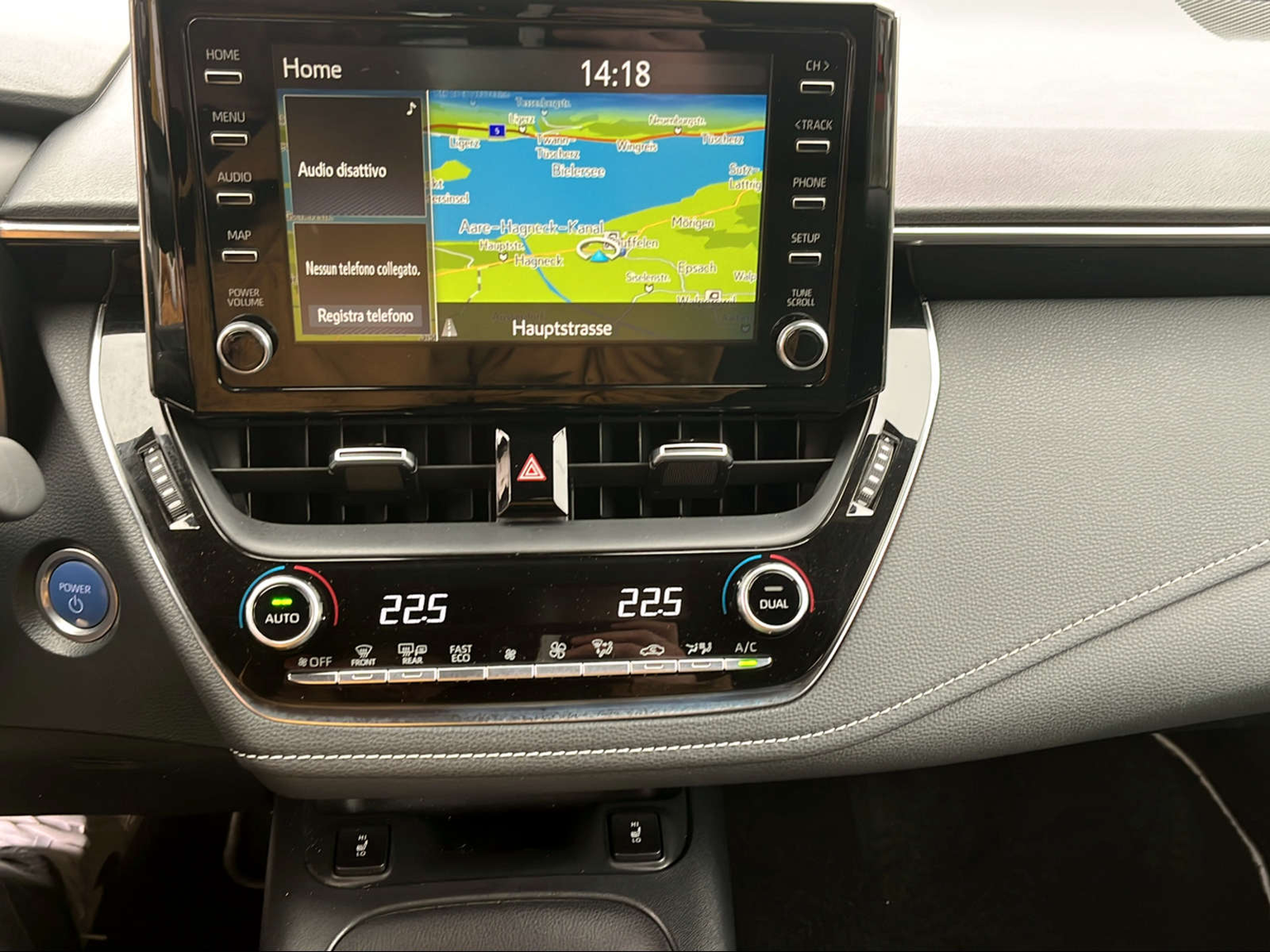 TOYOTA Corolla Touring Sports 1.8 HSD Comfort e-CVT