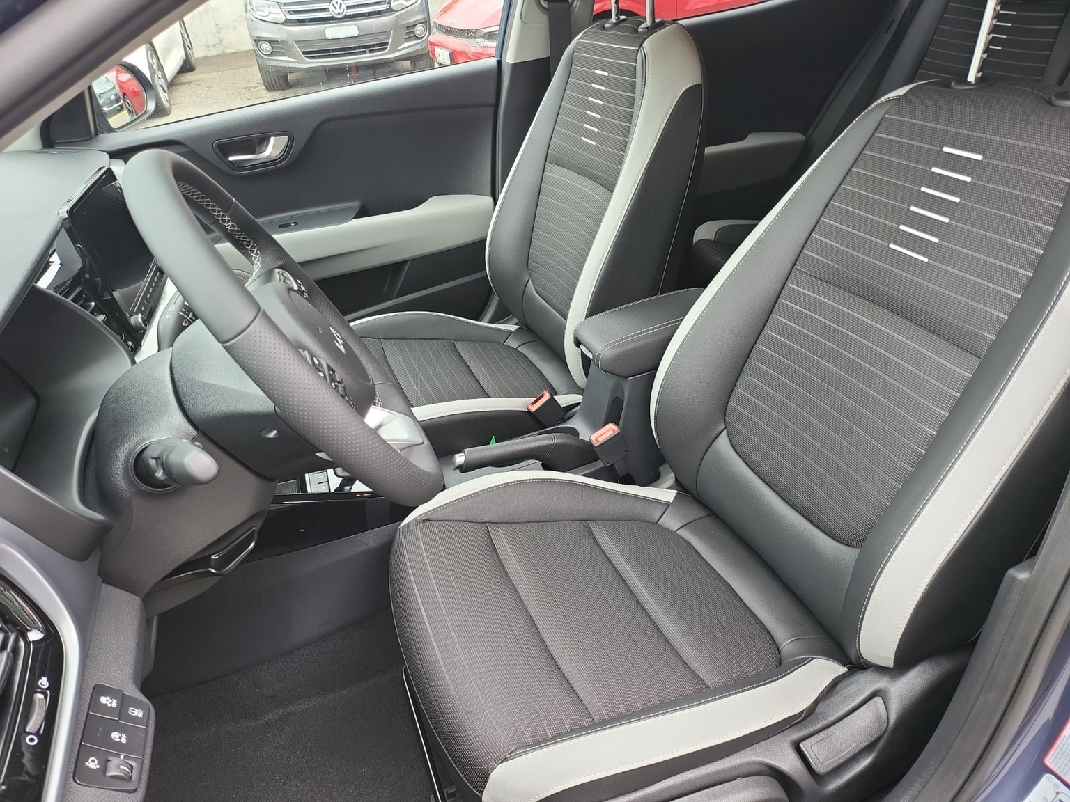 KIA Stonic 1.0 T-GDi Edition 30 / Schweizerfahrzeug