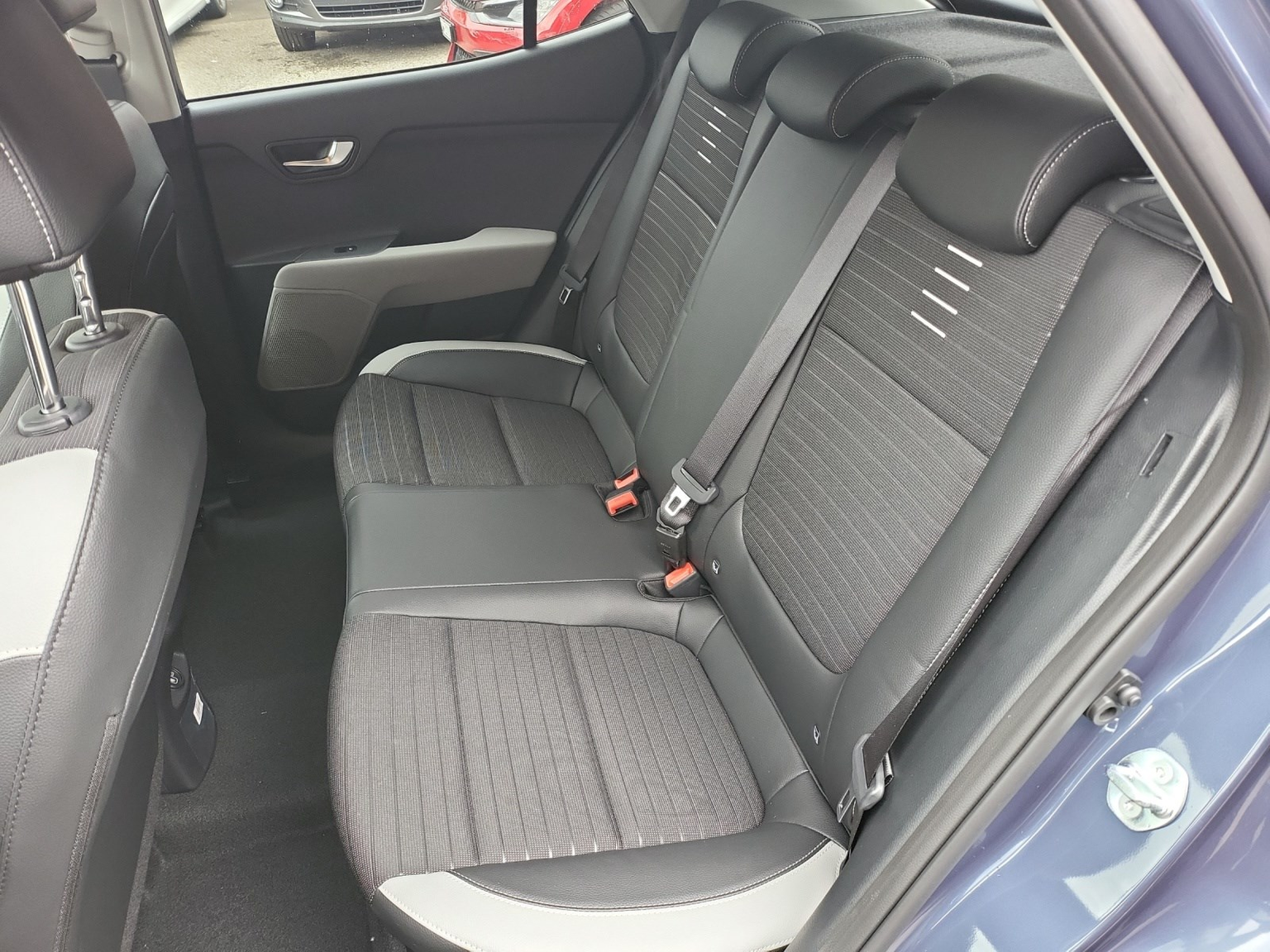 KIA Stonic 1.0 T-GDi Edition 30 / Schweizerfahrzeug