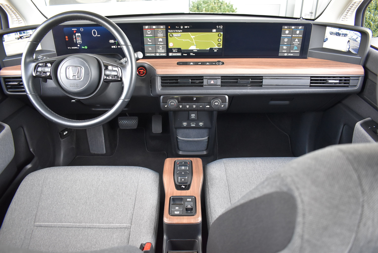 HONDA e Advance