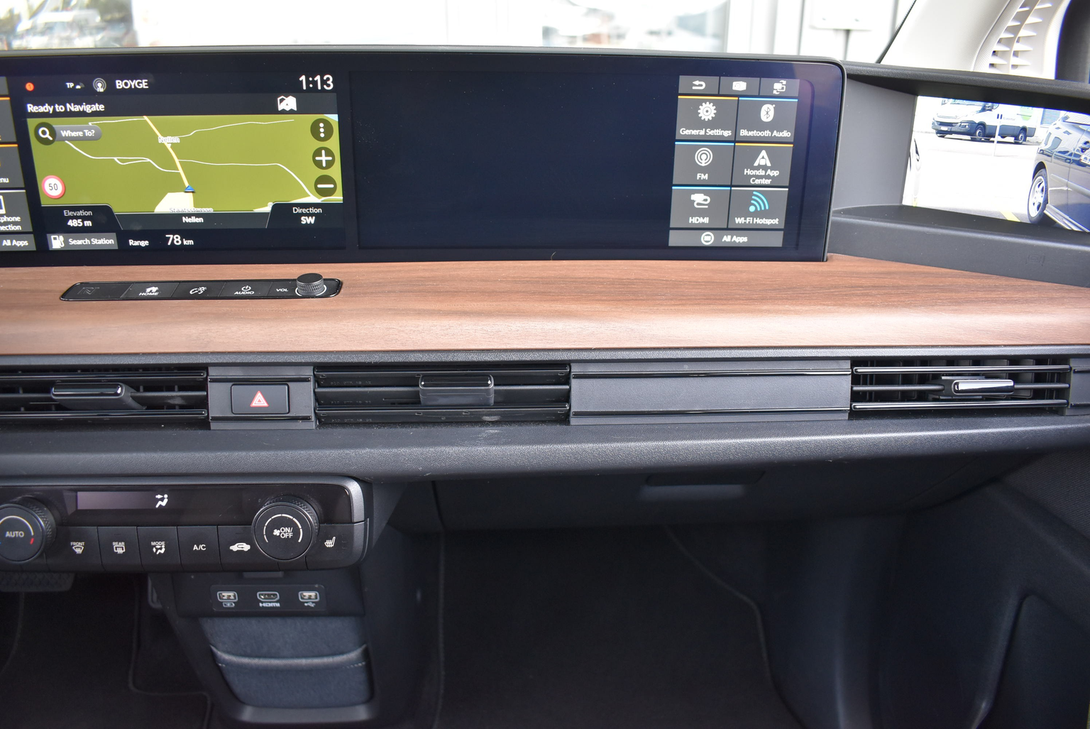 HONDA e Advance
