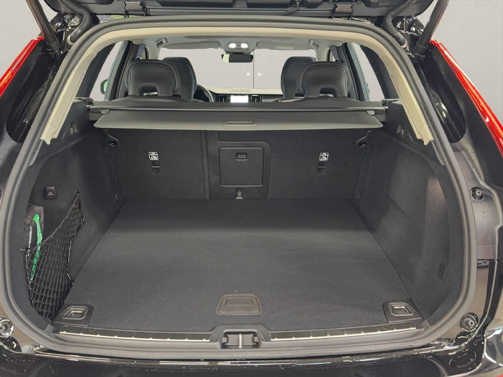 VOLVO XC60 2.0 T8 TE Ultra Bright eA