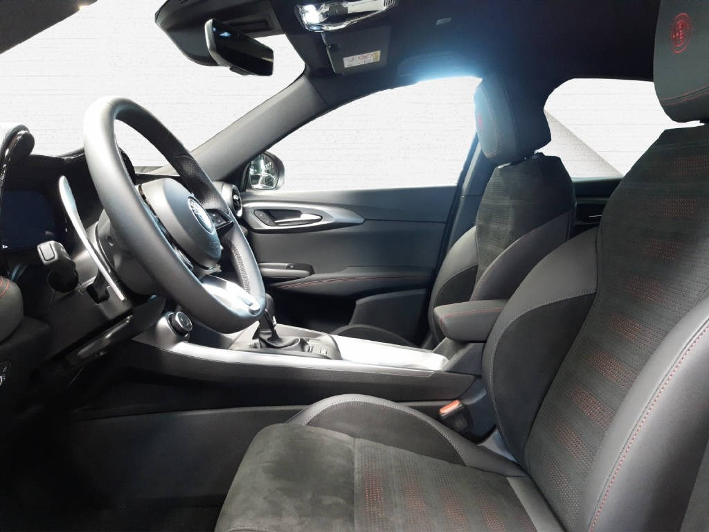 ALFA ROMEO Tonale 1.3 Plug-in Hybrid Veloce