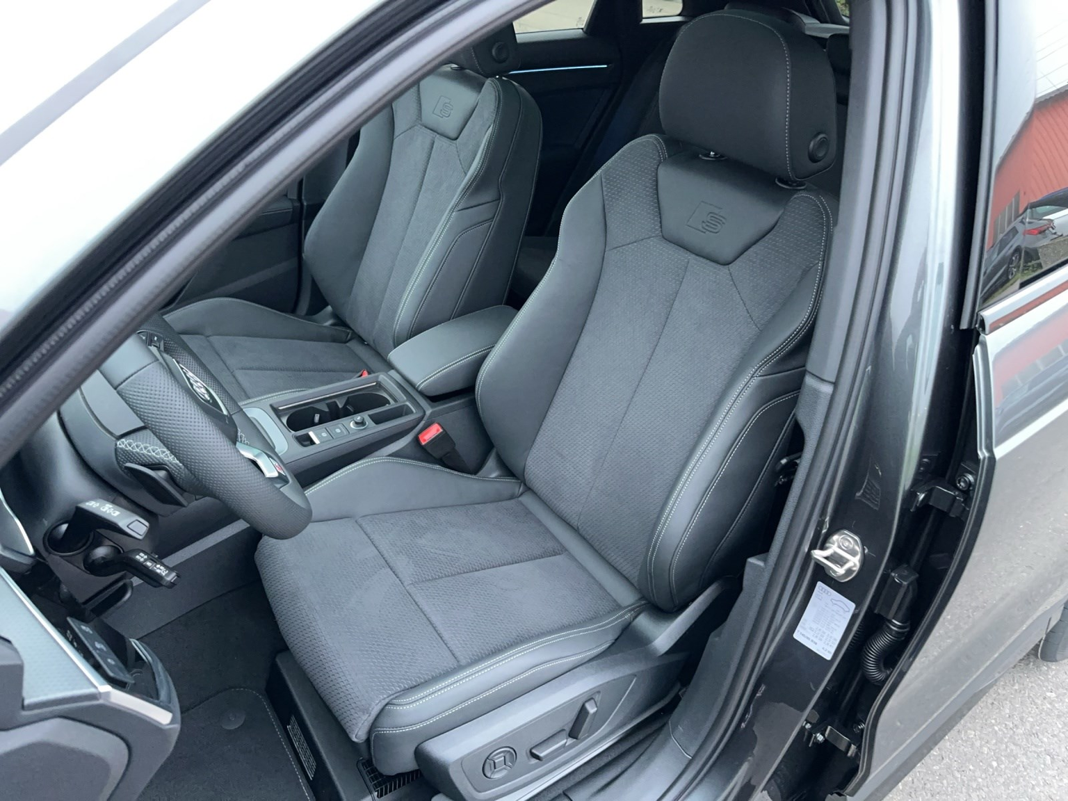AUDI Q3 35 TFSI S line Attraction S-tronic