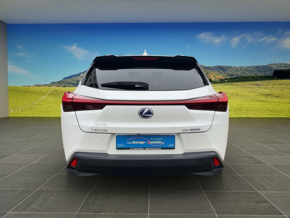 LEXUS UX 300e excellence elektrisch 54,3 kWh