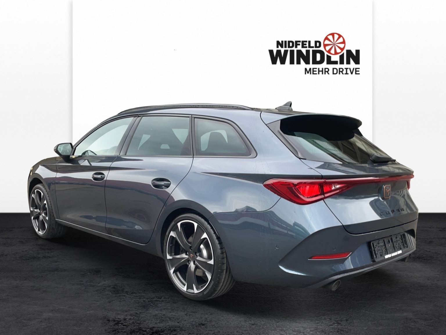 SEAT CUPRA Leon ST 2.0 TSI 245 DSG VZ