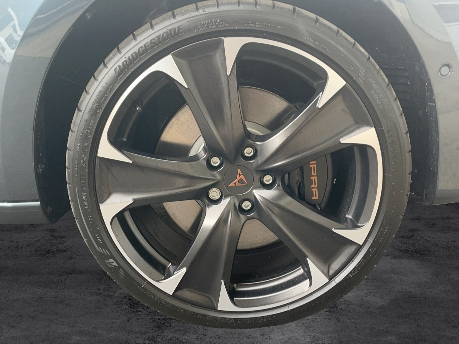 SEAT CUPRA Leon ST 2.0 TSI 245 DSG VZ